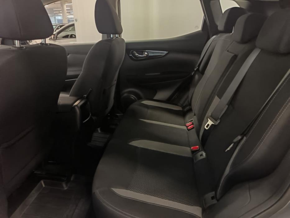 NISSAN Qashqai 2018
