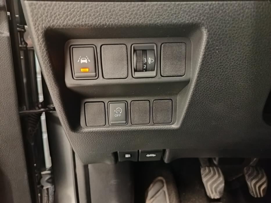 NISSAN Qashqai 2018