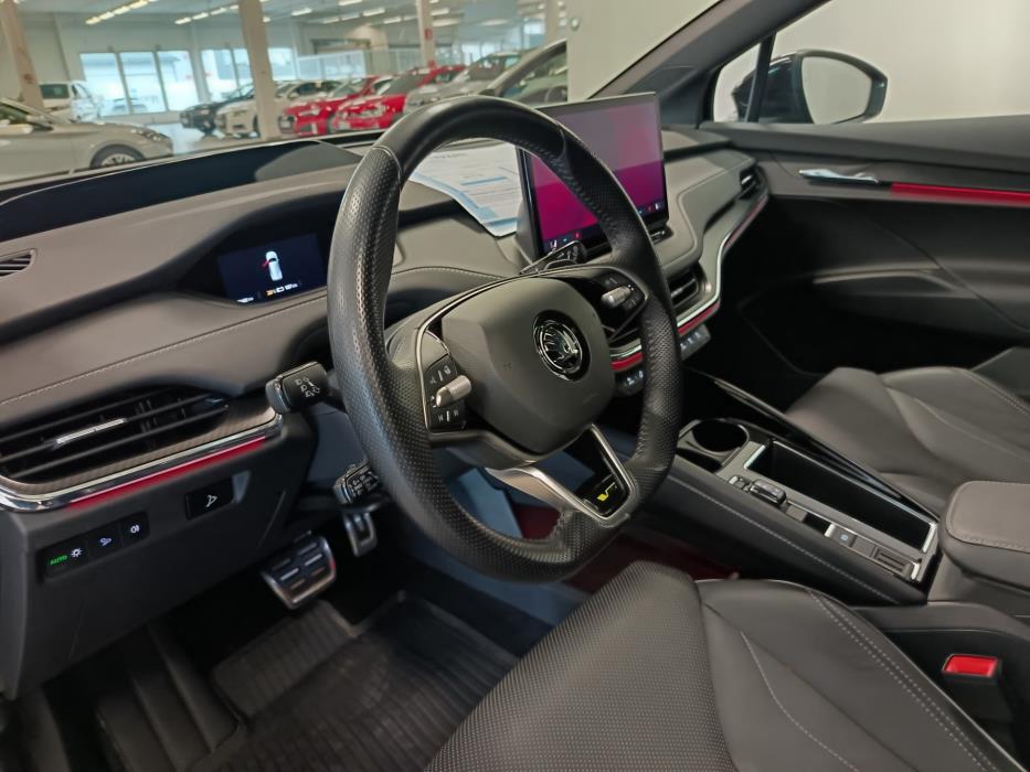 SKODA Enyaq 2024