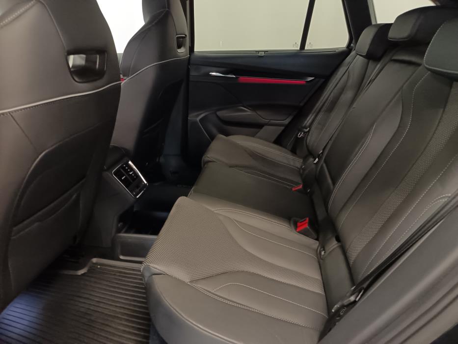 SKODA Enyaq 2024
