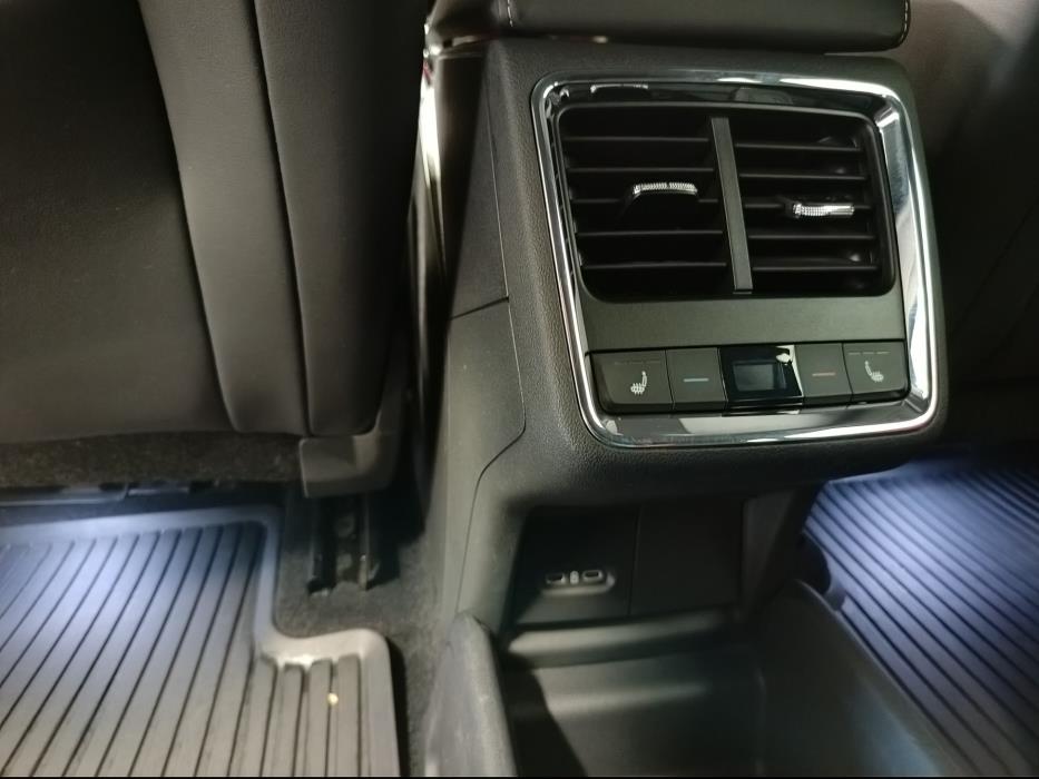 SKODA Enyaq 2024