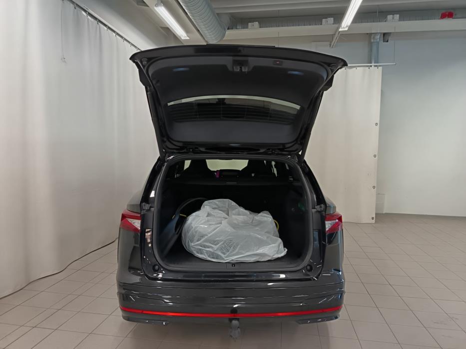 SKODA Enyaq 2024