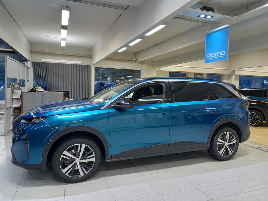 PEUGEOT 5008 2025