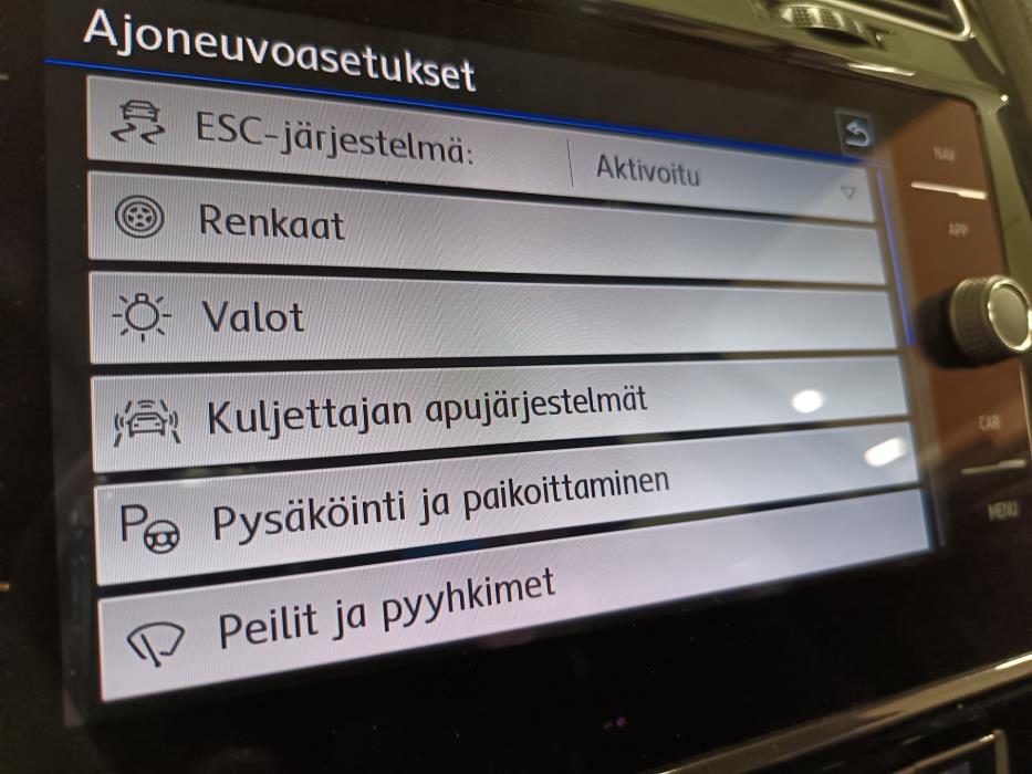 VOLKSWAGEN Golf 2017