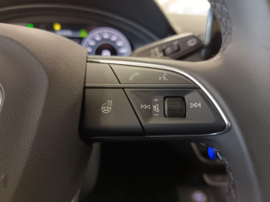 AUDI Q5 2023