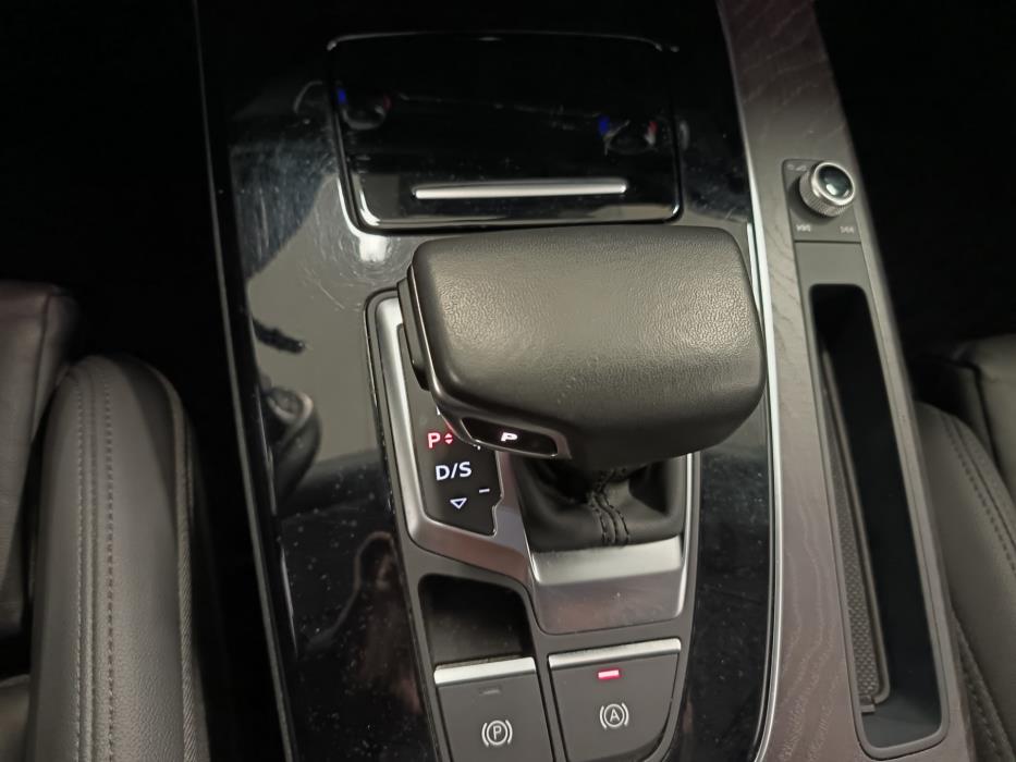 AUDI Q5 2023