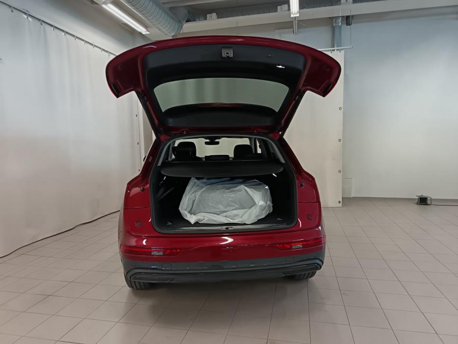 AUDI Q5 2023