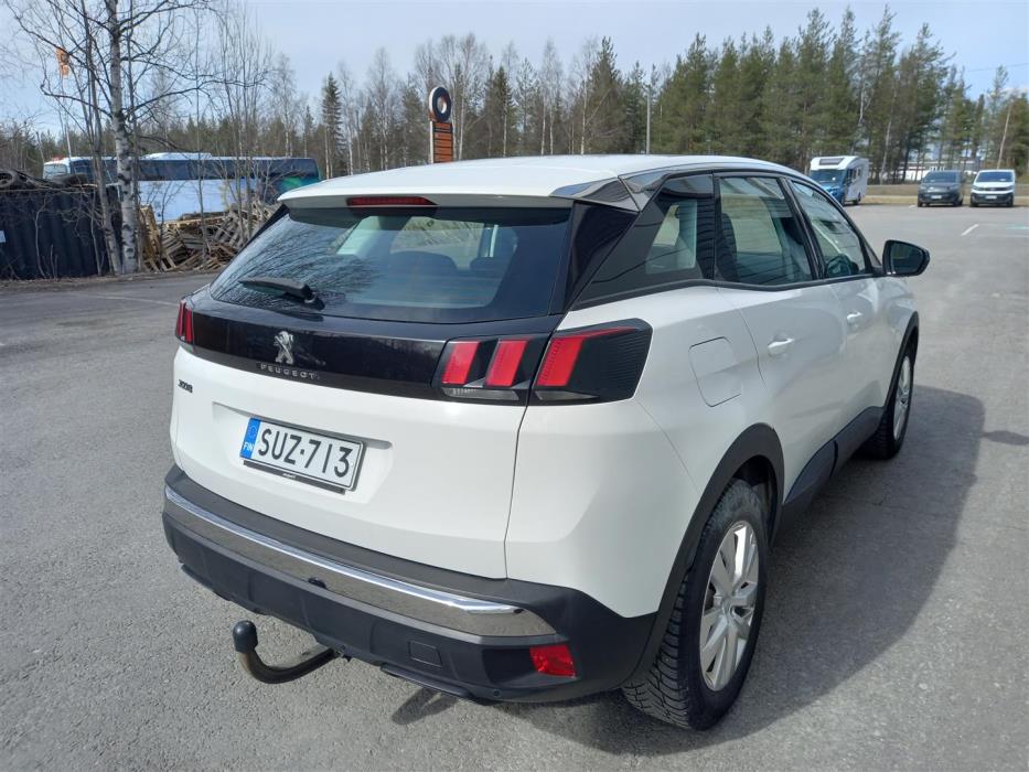 PEUGEOT 3008 2019