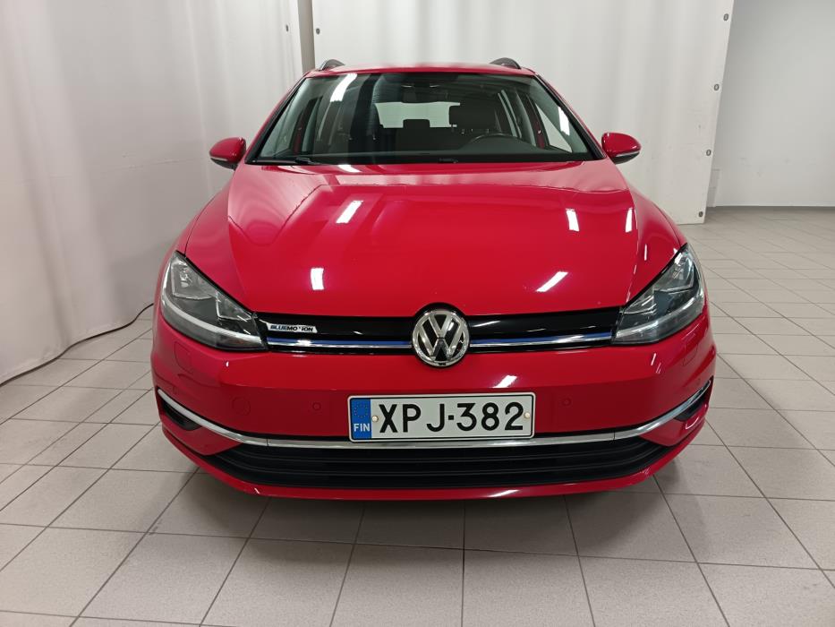 VOLKSWAGEN Golf 2020