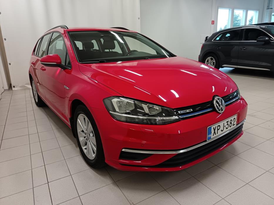 VOLKSWAGEN Golf 2020