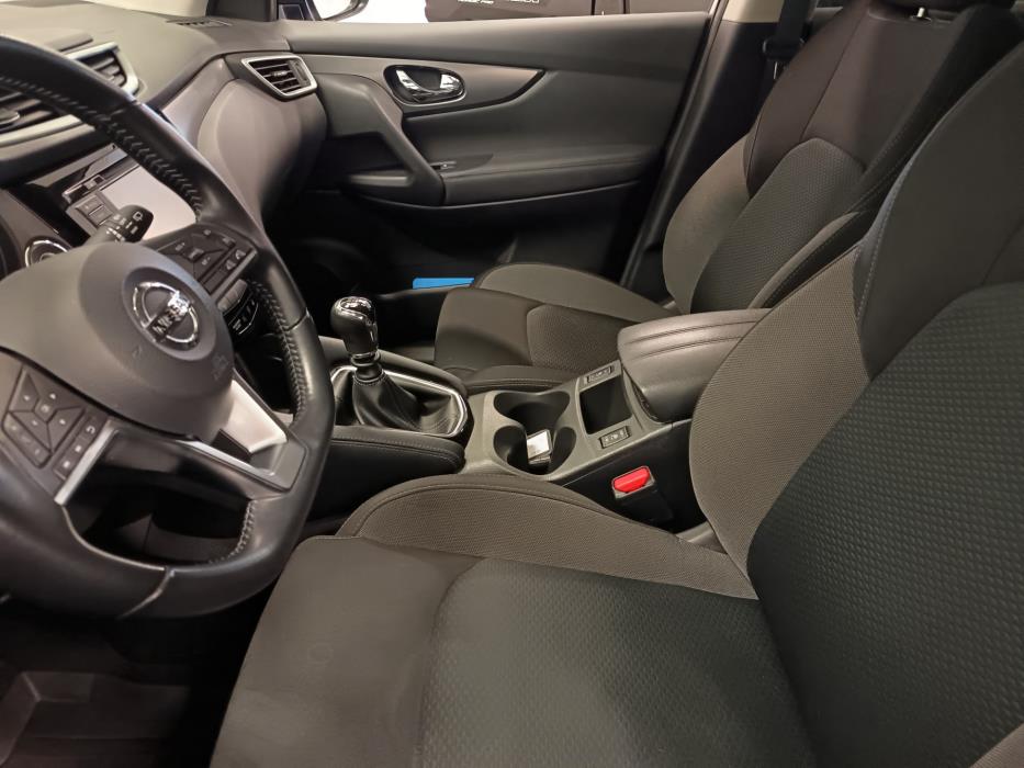 NISSAN Qashqai 2019