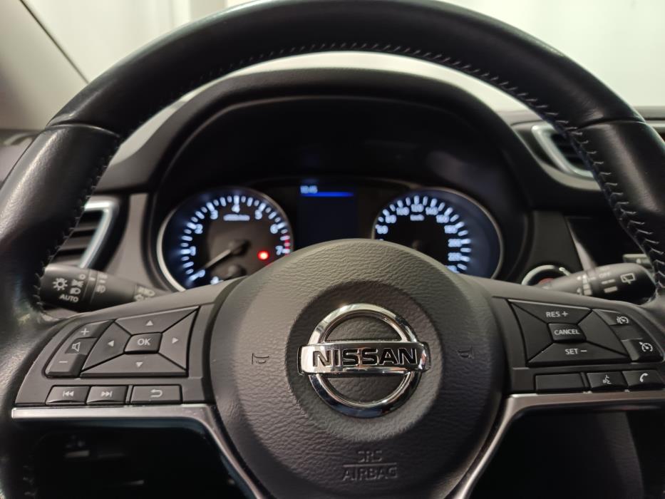 NISSAN Qashqai 2019