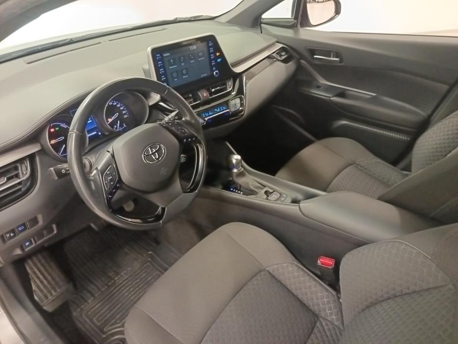 TOYOTA C-HR 2020