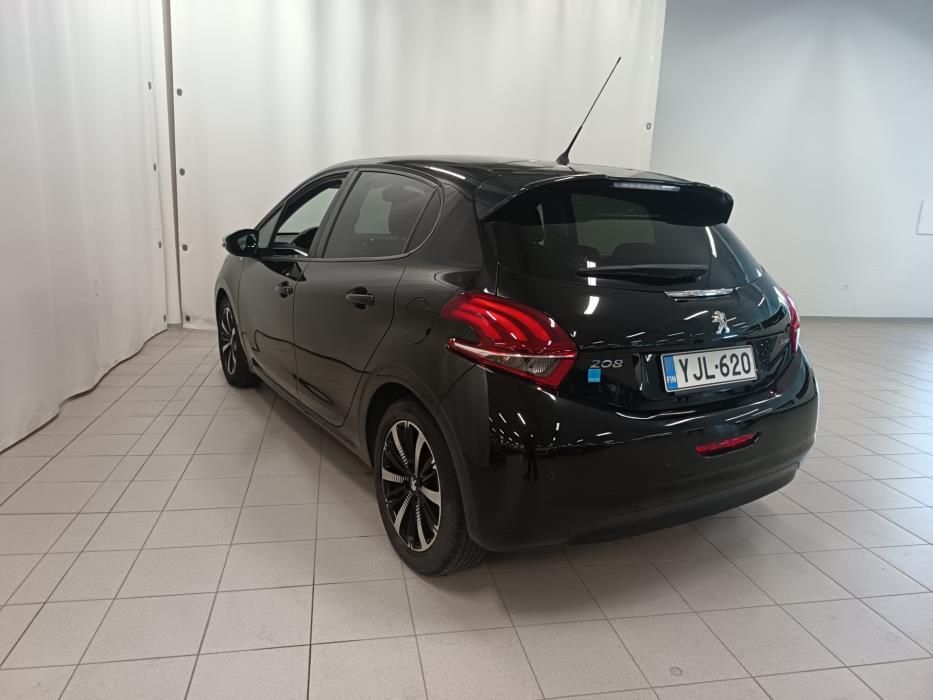 PEUGEOT 208 2017