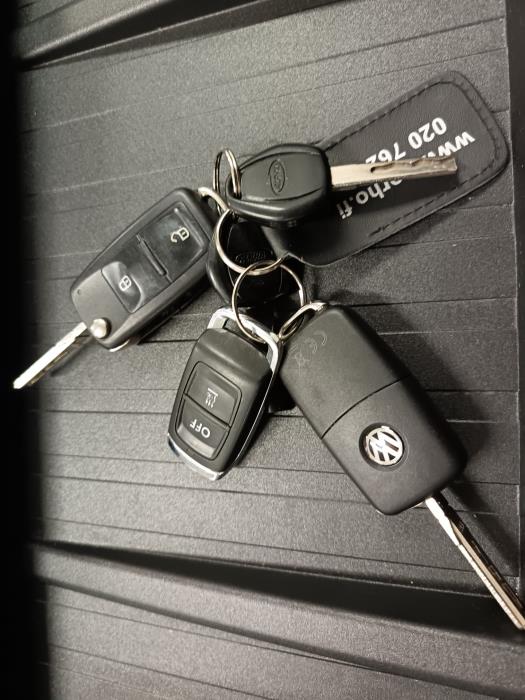 VOLKSWAGEN Amarok 2019