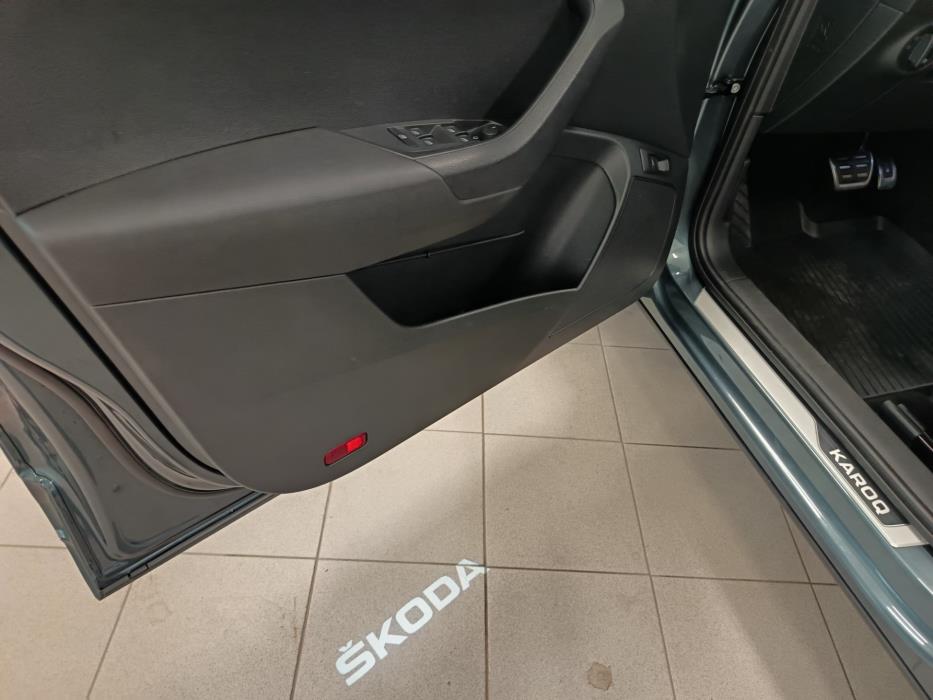 SKODA Karoq 2019