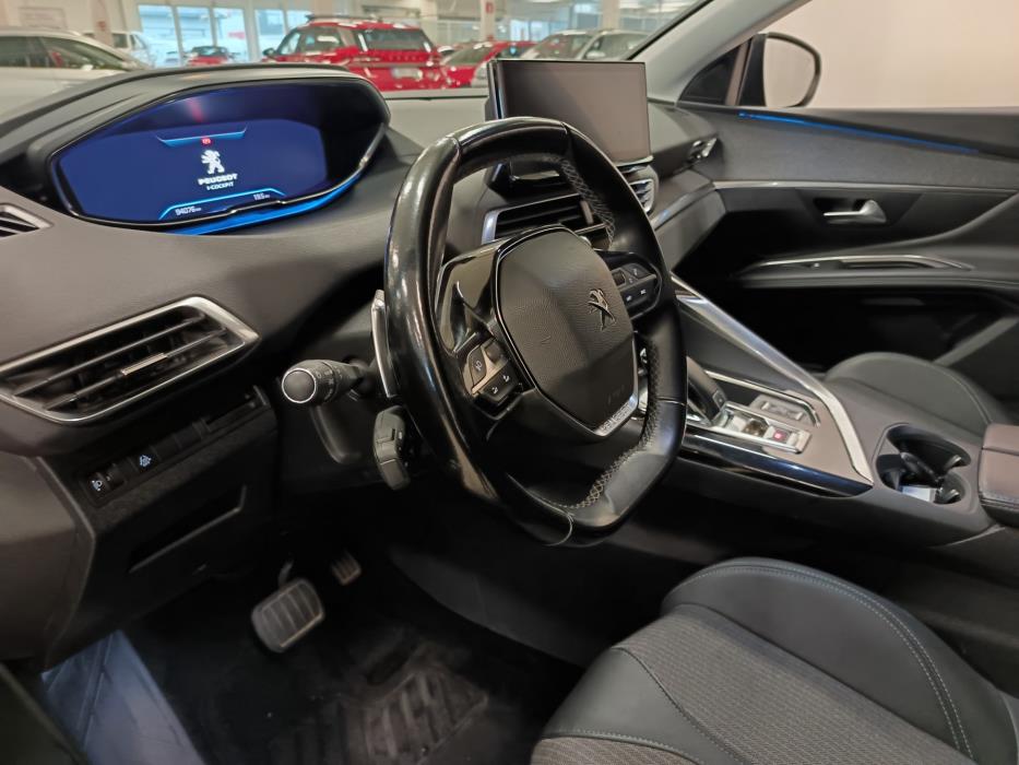 PEUGEOT 3008 2022
