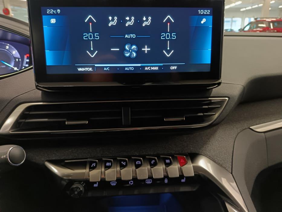 PEUGEOT 3008 2022