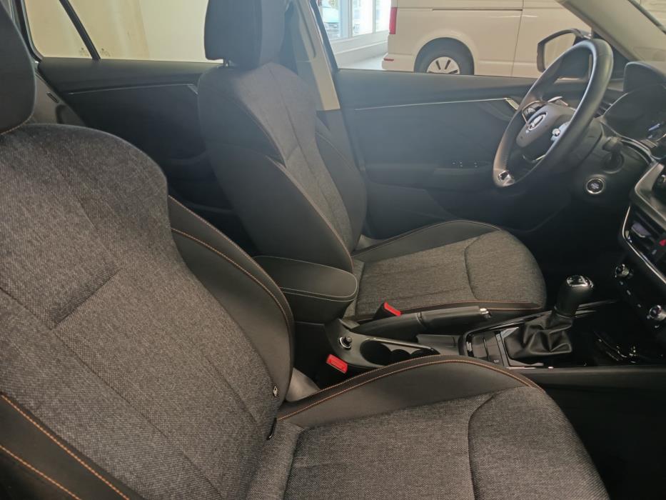 SKODA Kamiq 2021
