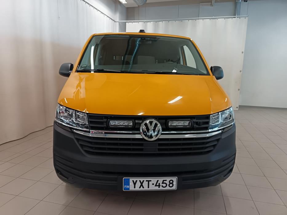 VOLKSWAGEN Transporter 2024