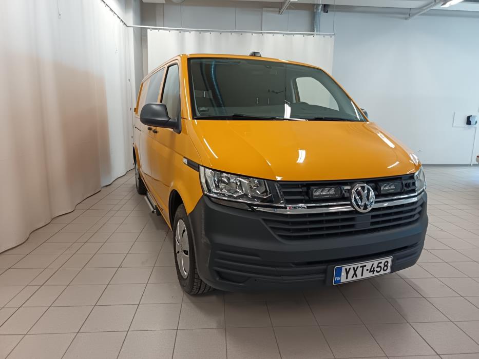 VOLKSWAGEN Transporter 2024