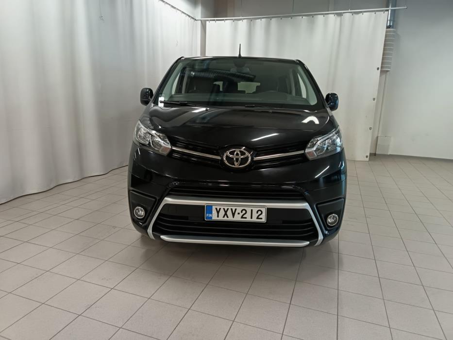 Toyota Proace Verso 2024