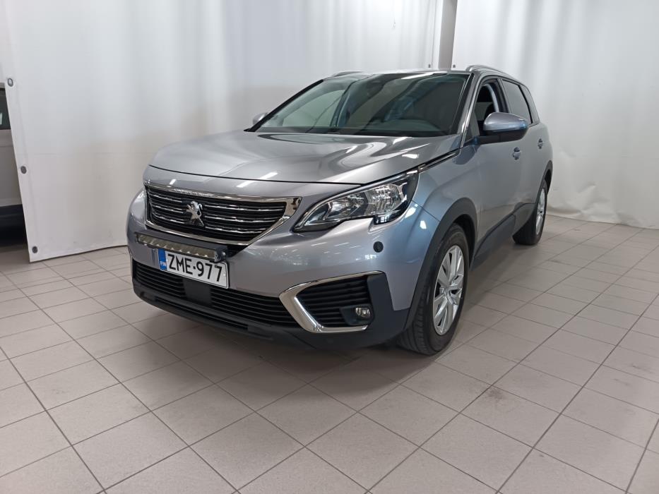 PEUGEOT 5008 2019