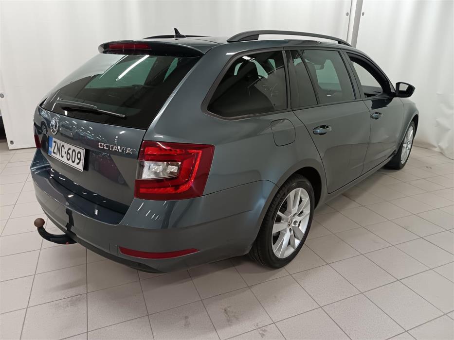 SKODA Octavia 2020