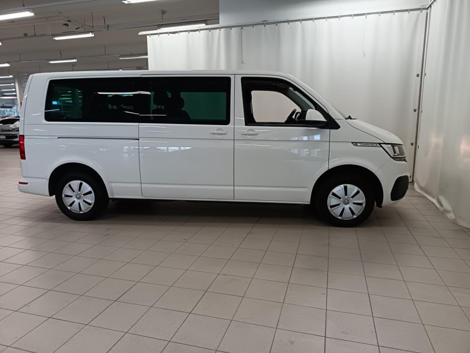 Volkswagen Caravelle 2023