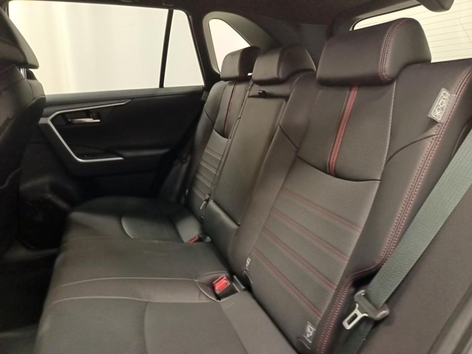 Toyota RAV4 Plug-in 2021