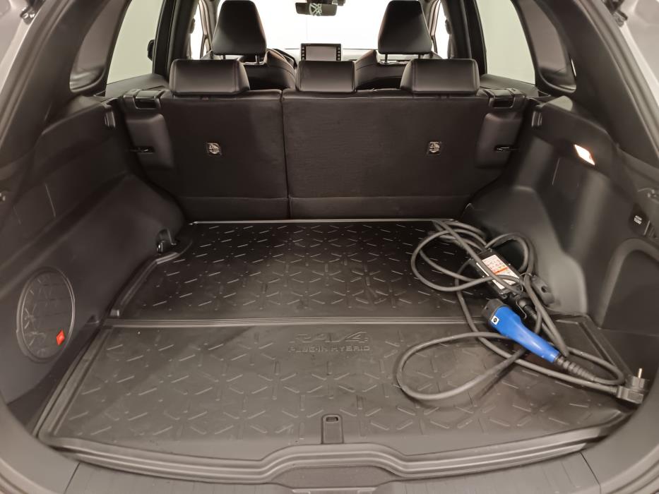 Toyota RAV4 Plug-in 2021