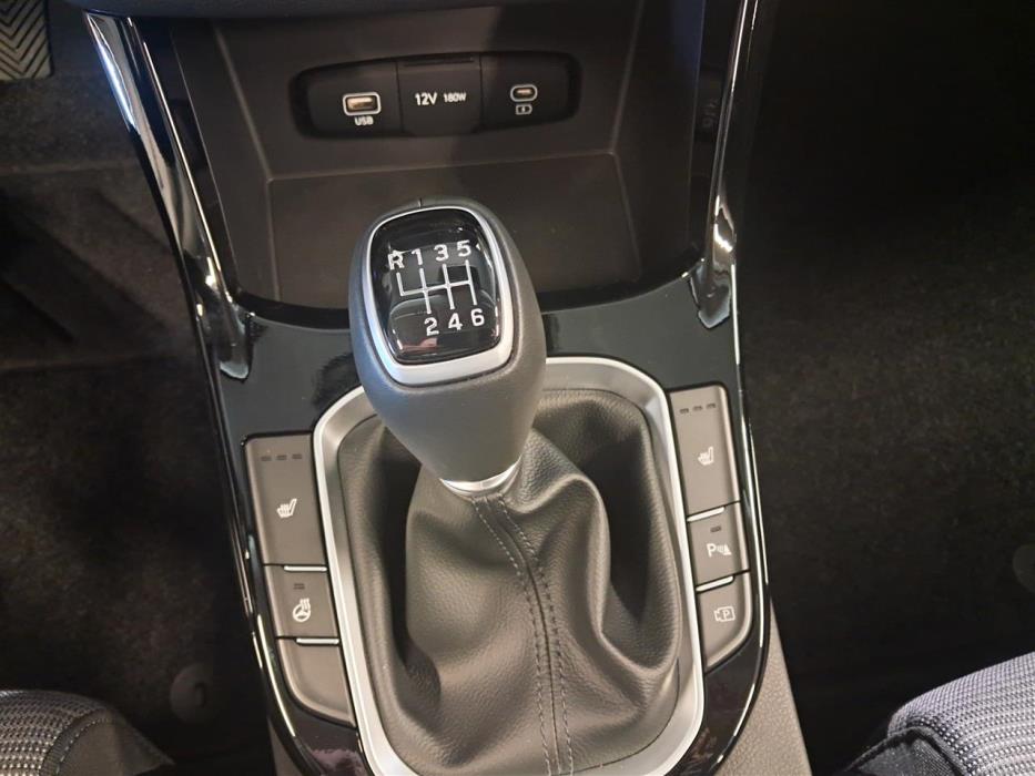 Hyundai i20 Hatchback 2025