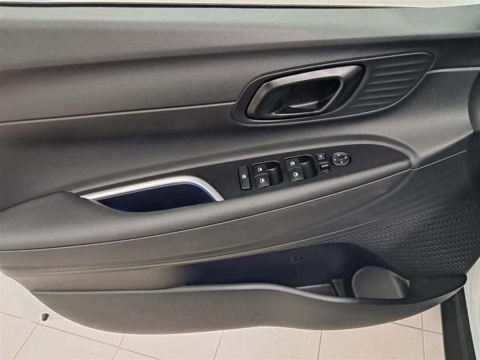 Hyundai BAYON Cross 2025