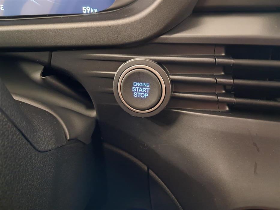 Hyundai BAYON Cross 2025