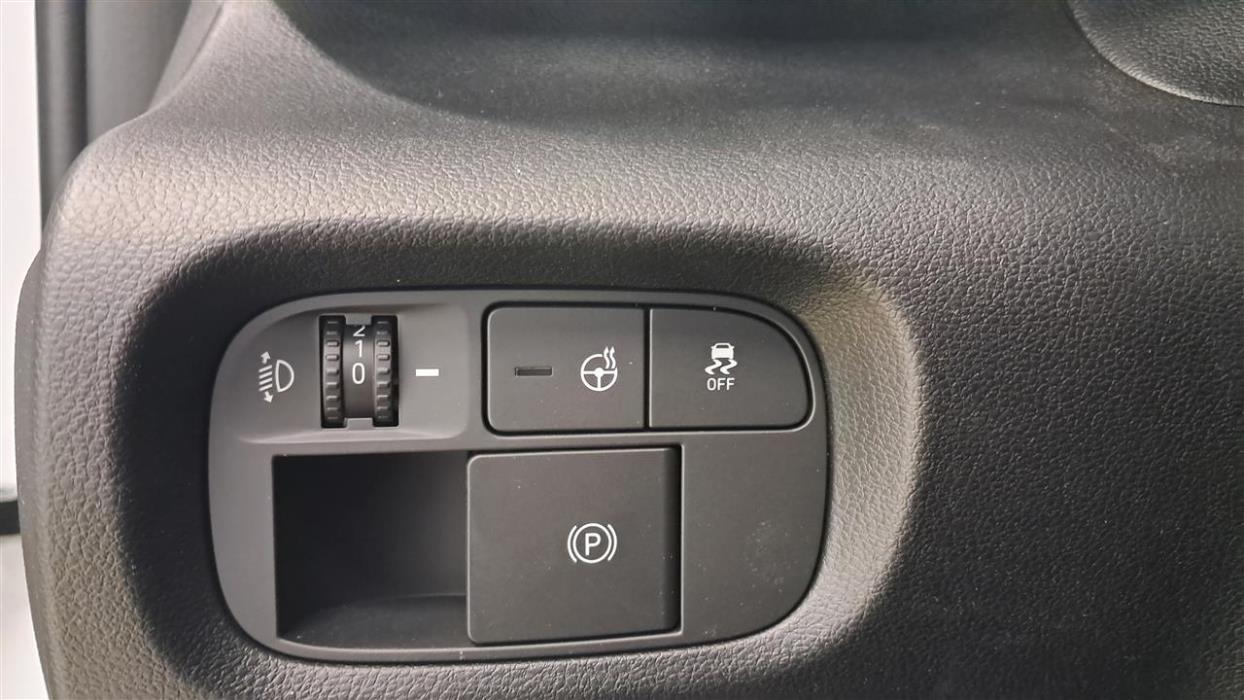 Hyundai INSTER 2025