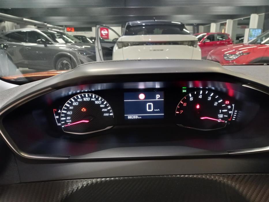 Peugeot 2008 2021