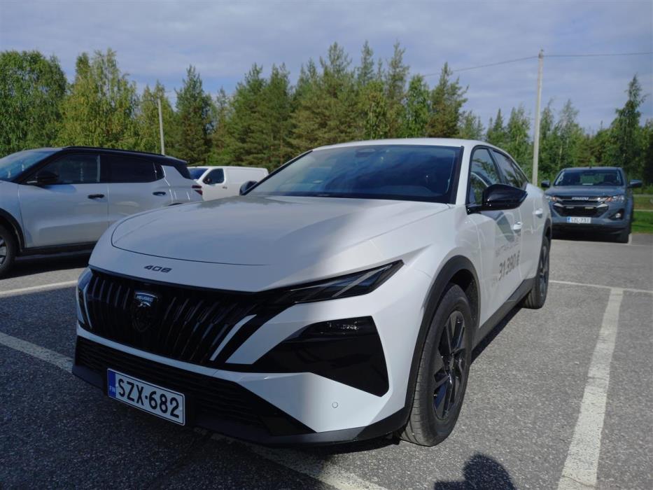 Peugeot 408 2026