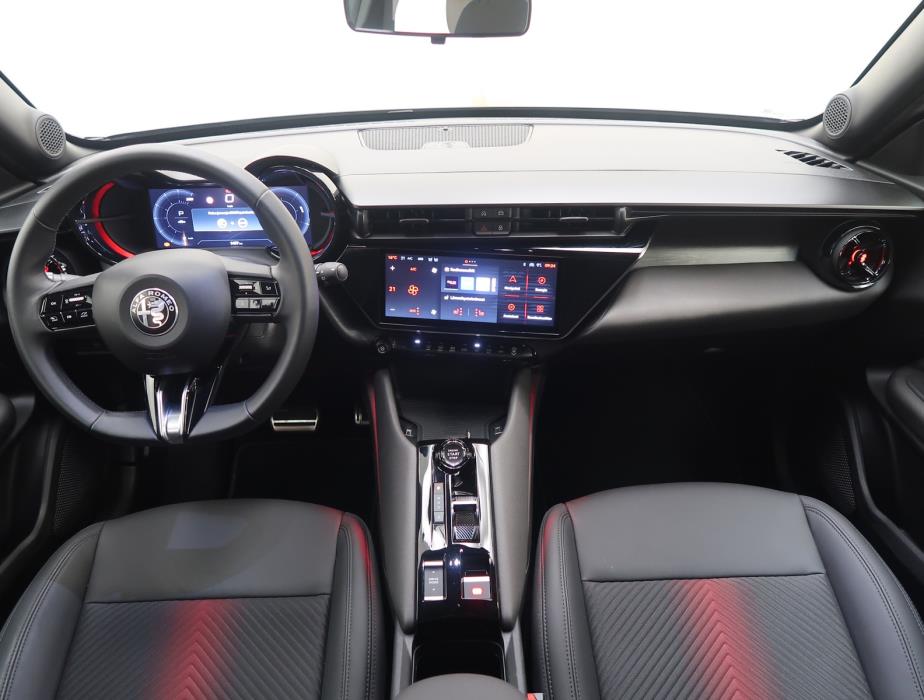 Alfa Romeo Junior 2024