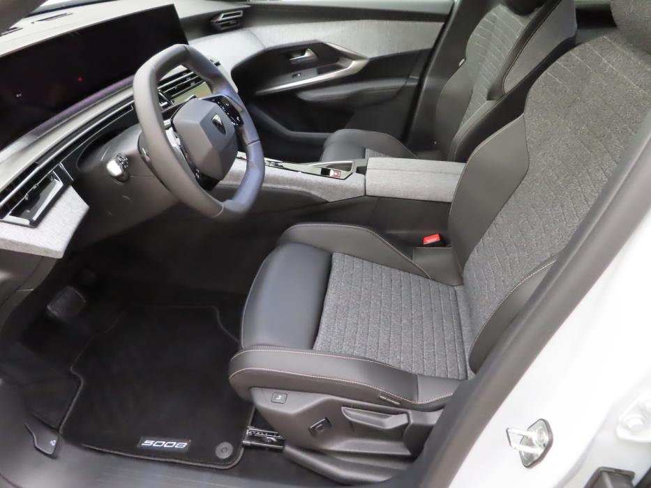 Peugeot 5008 2025