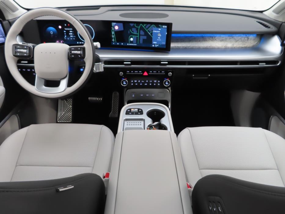 Hyundai IONIQ 9 2025