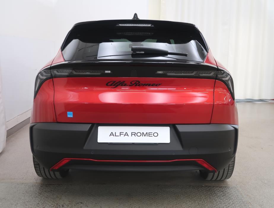 Alfa Romeo Junior 2025