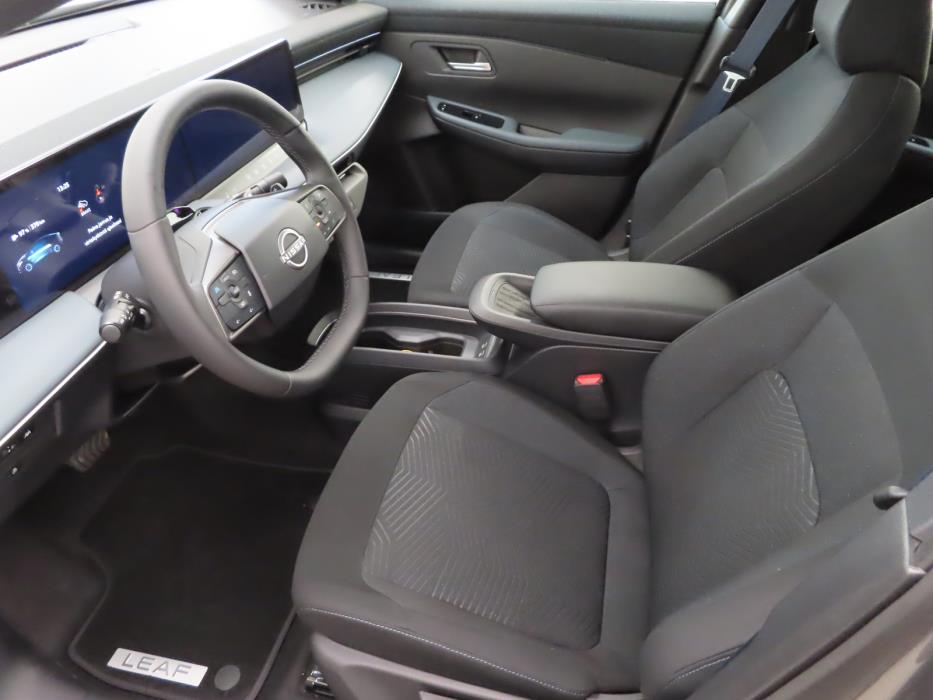 Nissan Leaf 2026