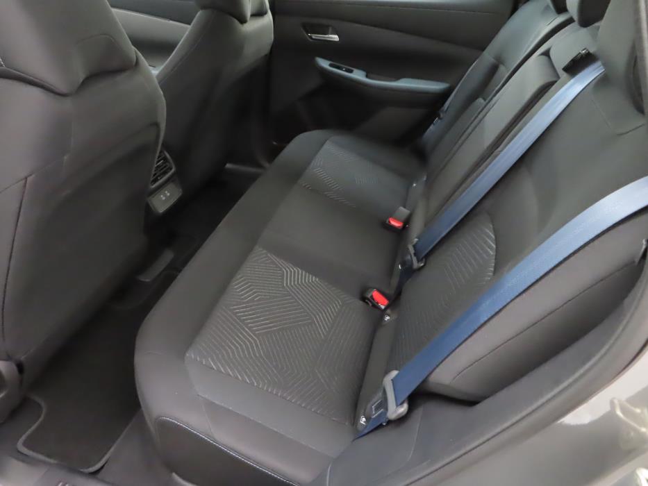 Nissan Leaf 2026