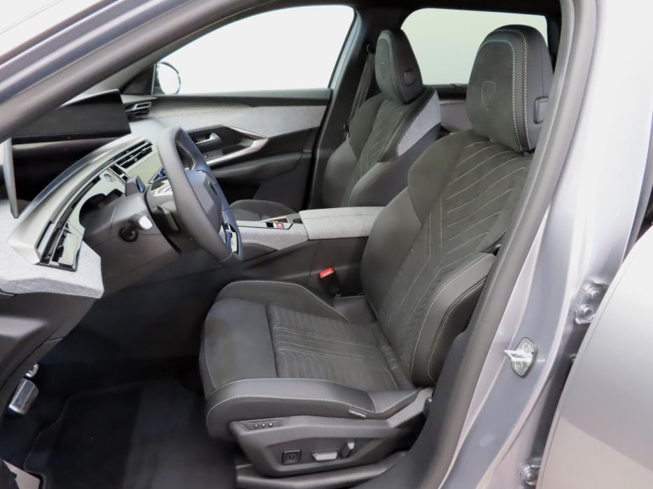 Peugeot E-5008 2026