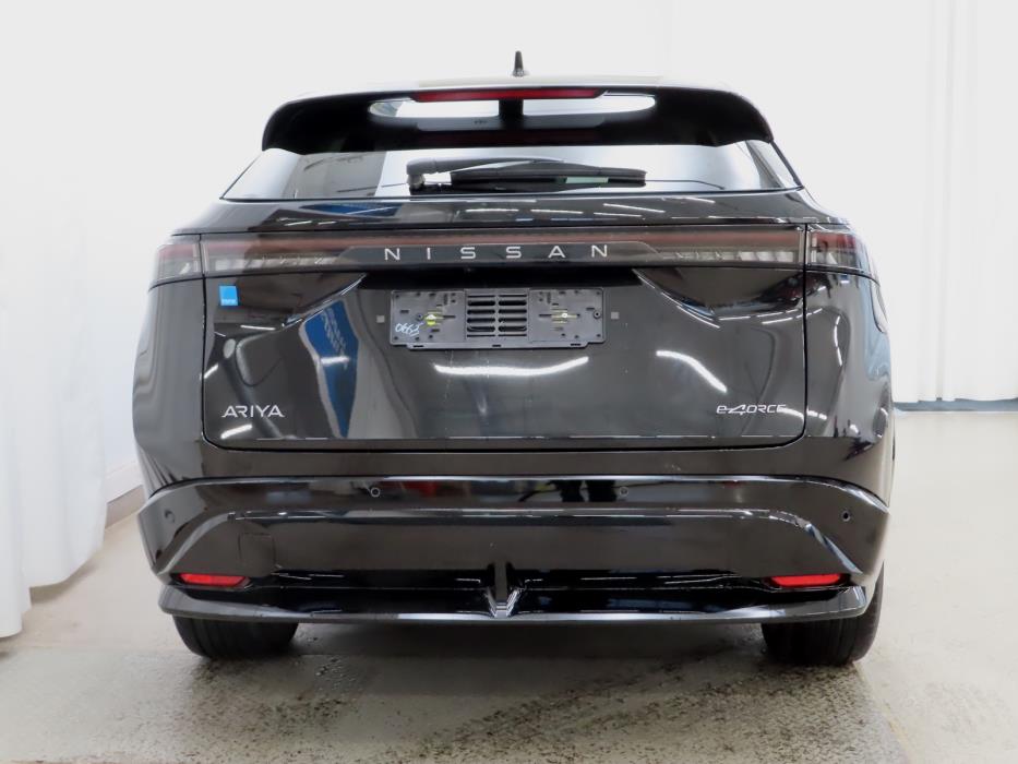 Nissan Ariya 2025