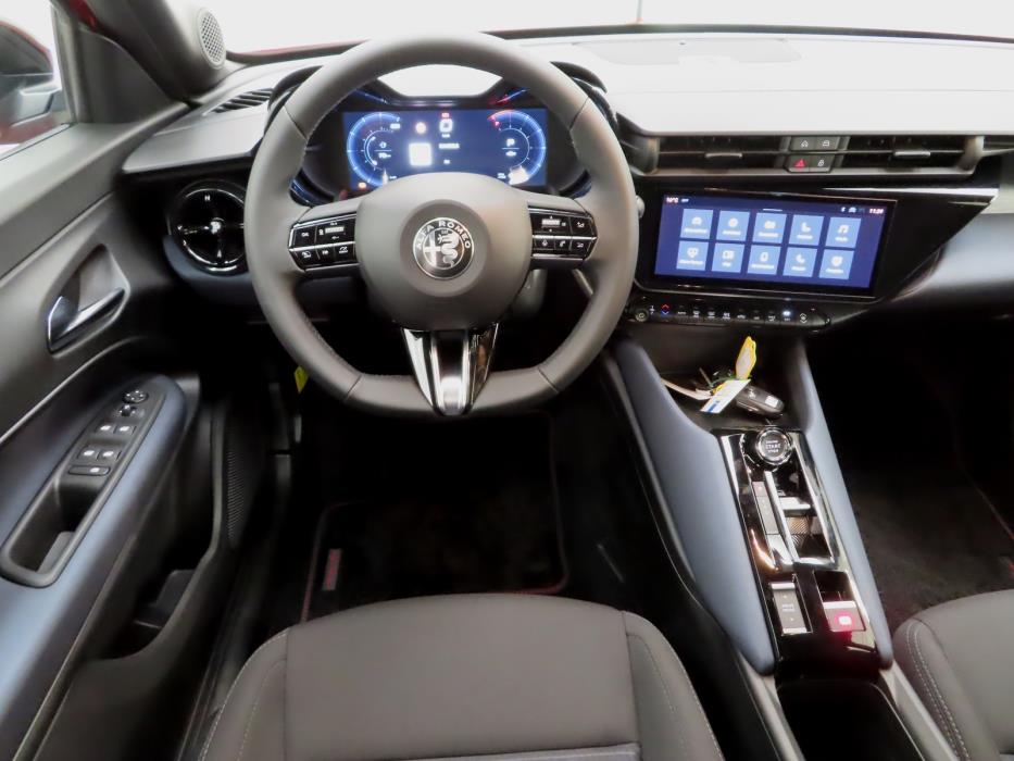 Alfa Romeo Junior 2026