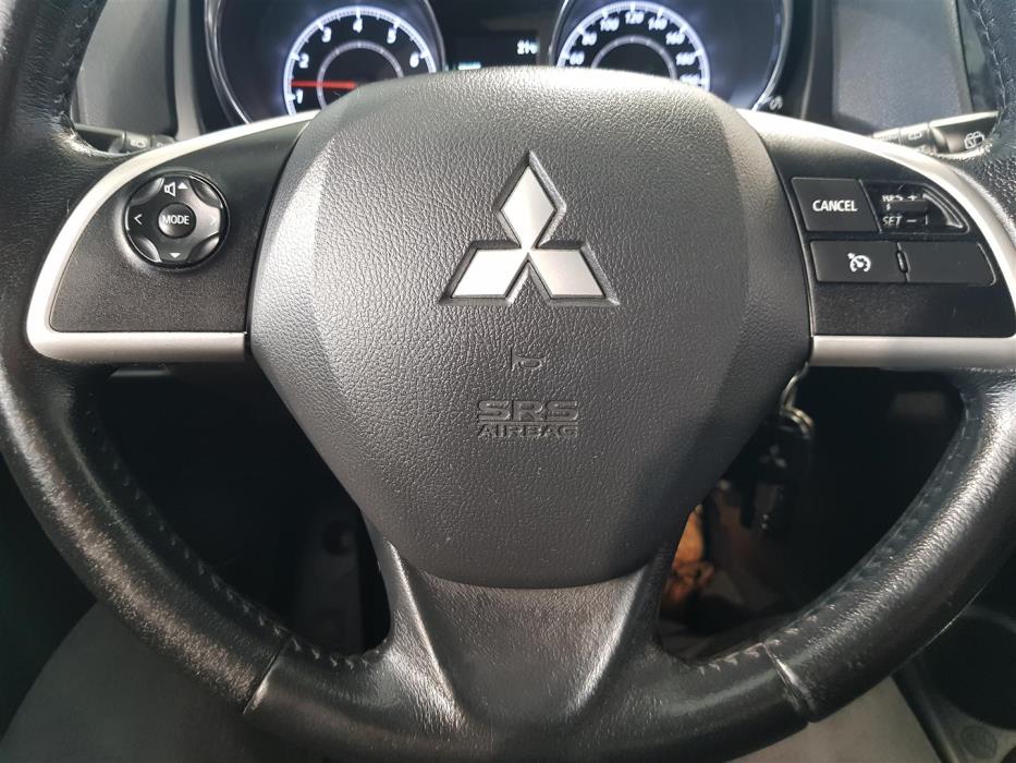 MITSUBISHI ASX 2015