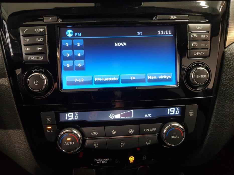 NISSAN Qashqai 2018