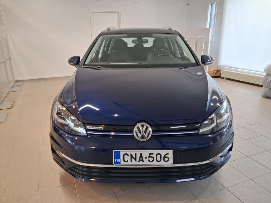 VOLKSWAGEN Golf 2019