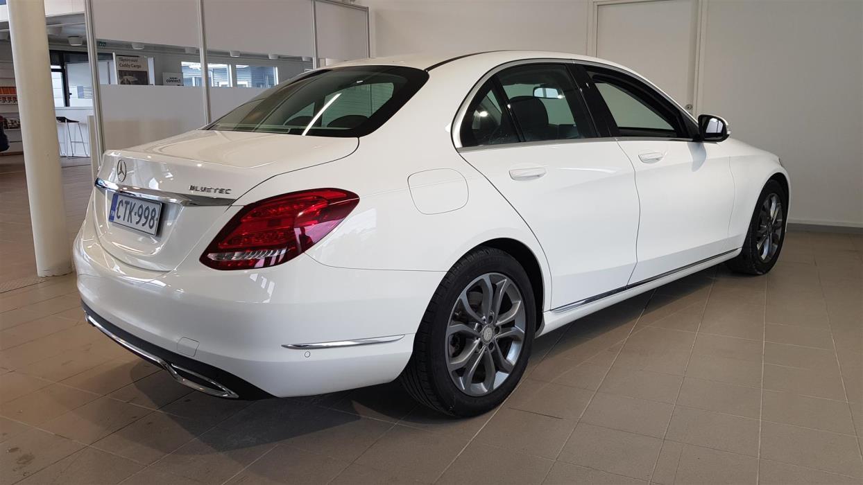 MERCEDES-BENZ C 2015